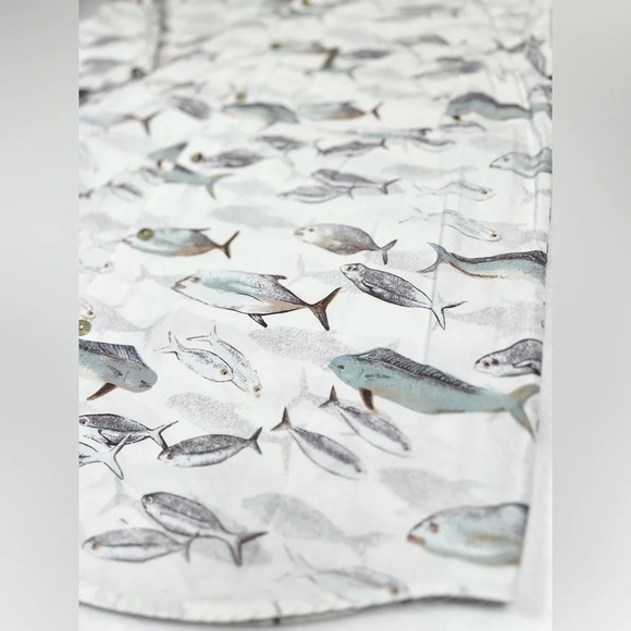 COLUMBIA Men’s White All Over Pattern Fish Print Short Sleeve Button Down Size L - Picture 6 of 12